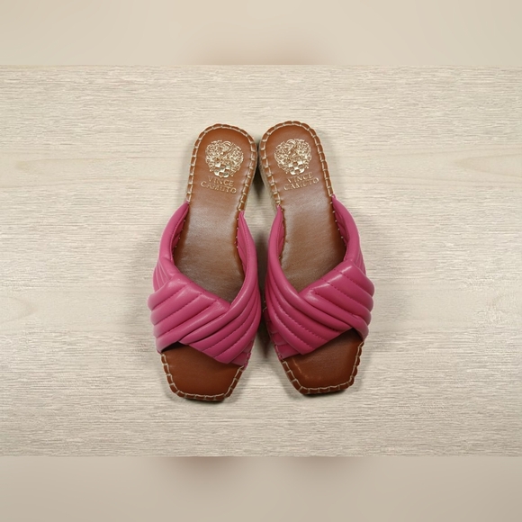 NWOT-Vince Camuto Women’s Pink Leather Slide Sandals Size 8 | - Picture 2 of 9
